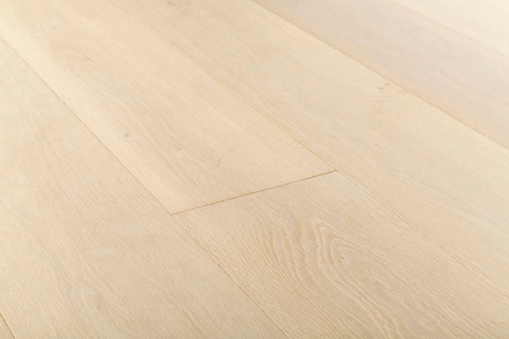 Grandeur Flooring Engineered Hardwood Regal Burgundy 7-1/2″ – 3/4″